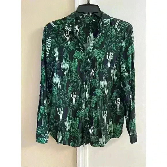 Like new
topshop Women's Cacti Print Button Down Blouse Sz 4 - Like New‎ - Picture 2 of 6
